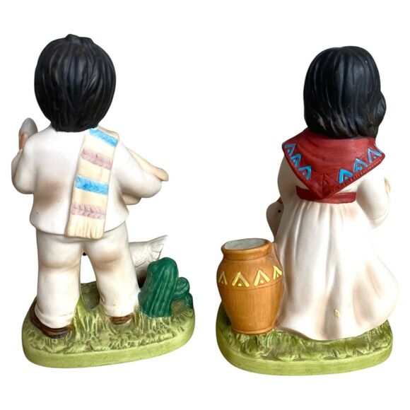 Vintage Homco Figurines #1409 Boy & Girl with Chickens Eggs Basket Farmhouse Set - Picture 4 of 10